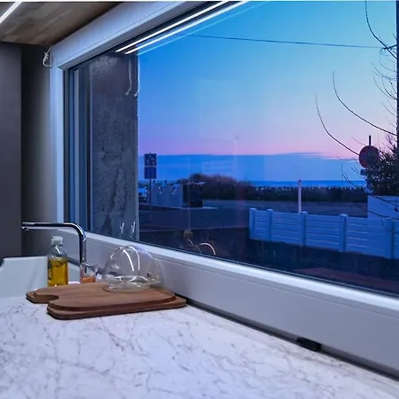 L'ecume - 50m - Vue بيت للعطل *